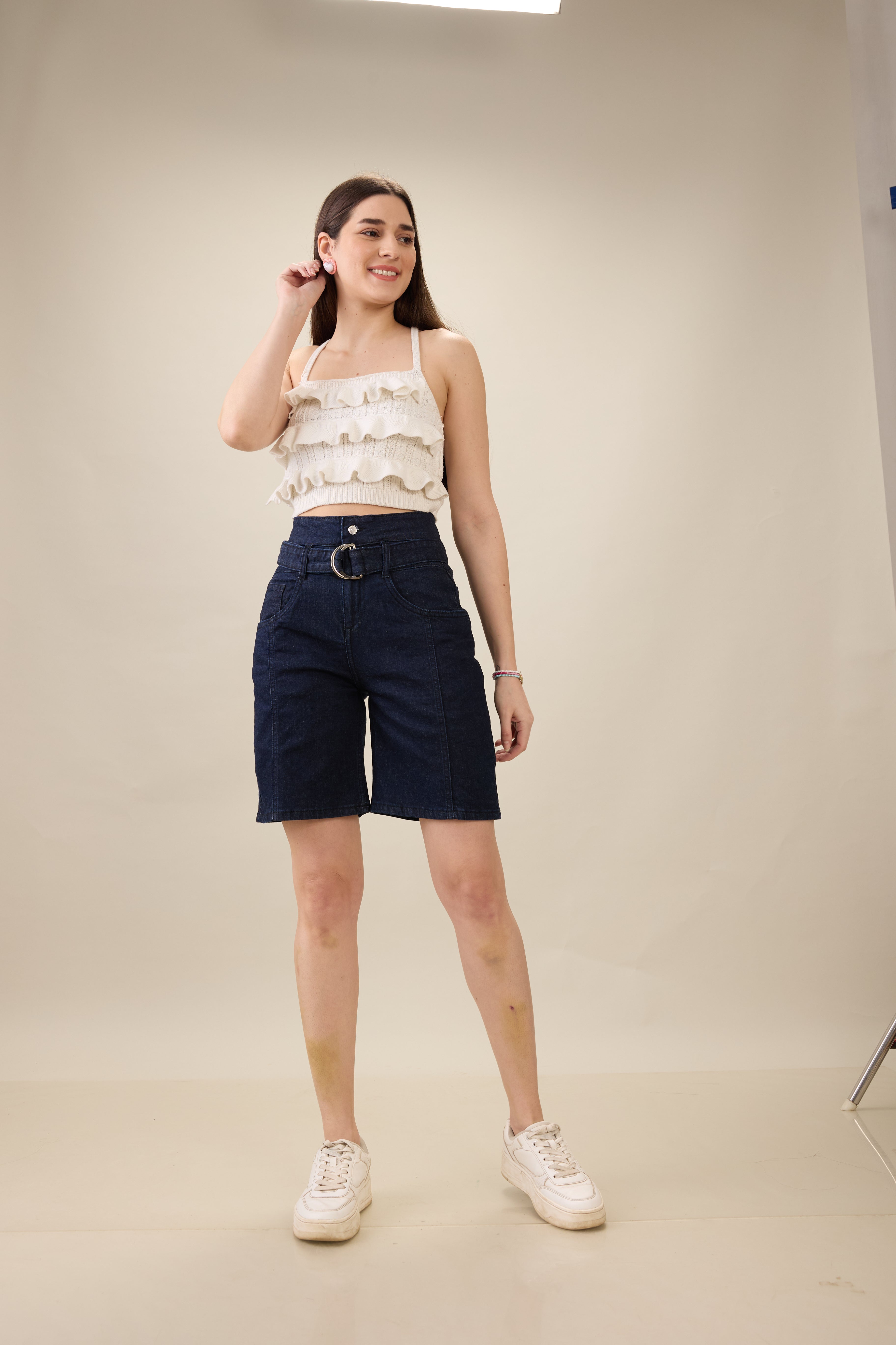 Belted Muse Bermudas